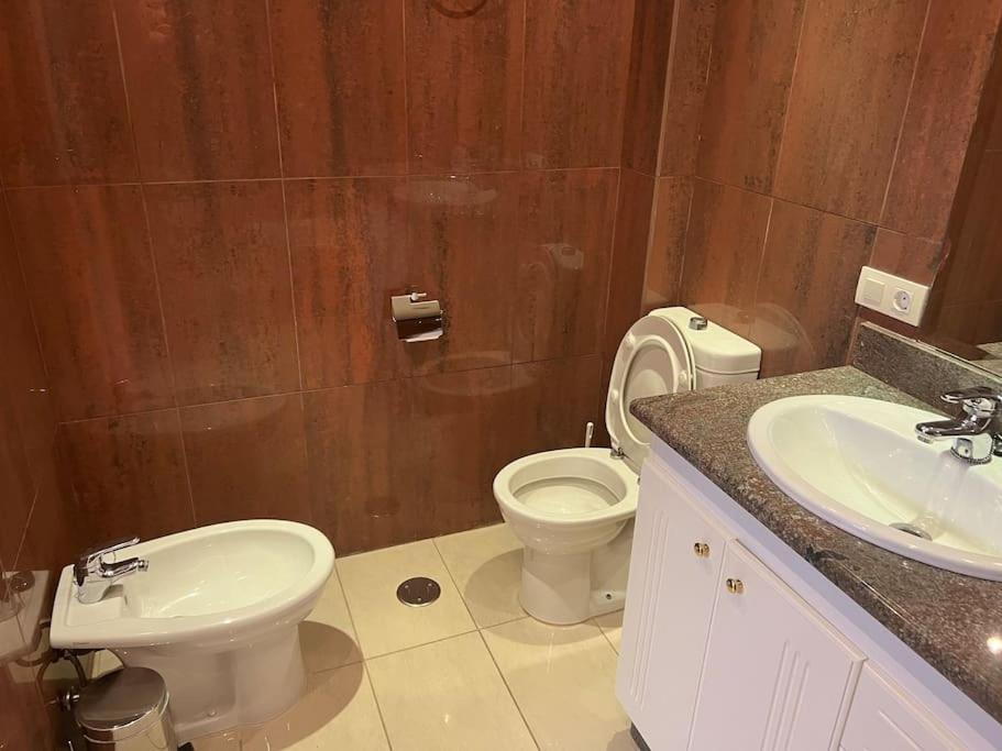 33 Pleasures Del Duque Apartment Costa Adeje  Esterno foto