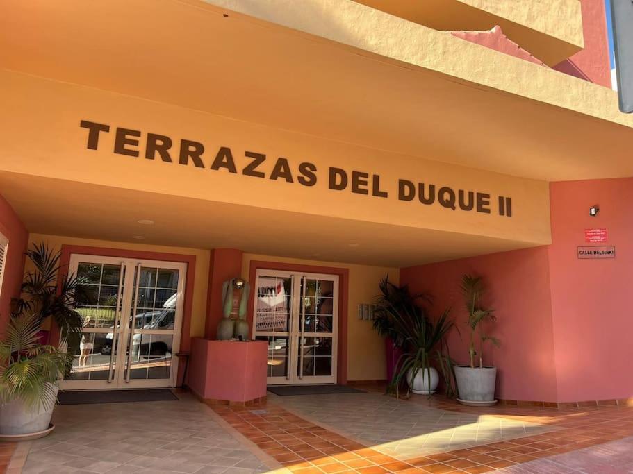 33 Pleasures Del Duque Apartment Costa Adeje  Esterno foto